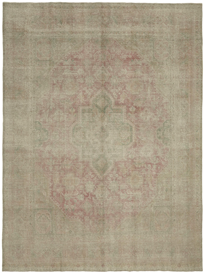 Ethereal Resonance Vintage Persian Rug - 2.96 x 3.87 - SamaRugs