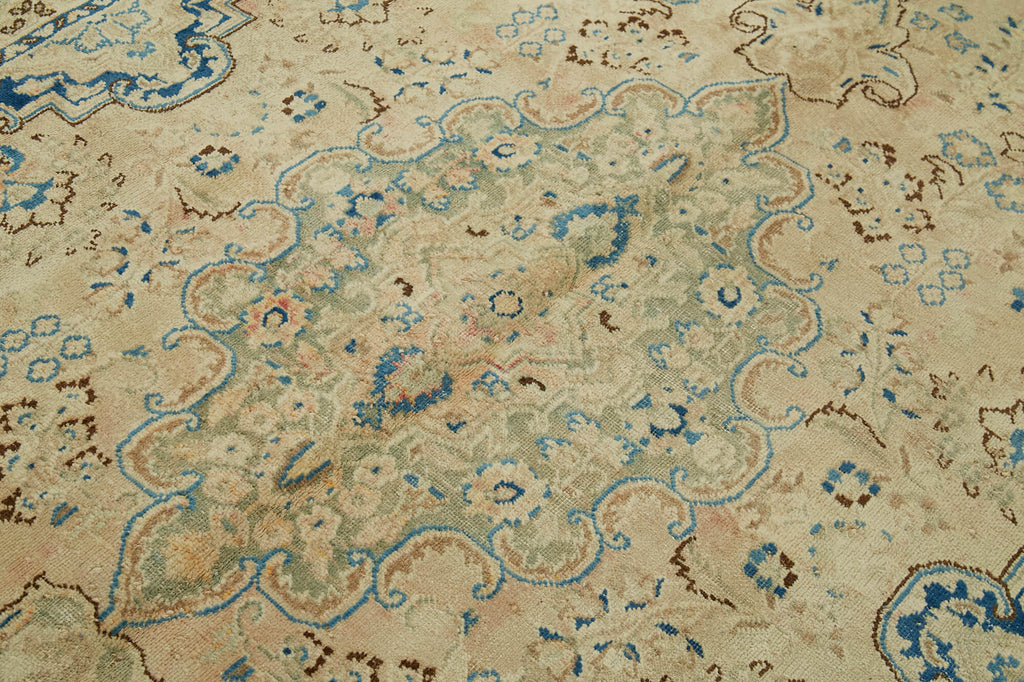 Valorian Serenity Persian Rug - 1.90 x 2.88