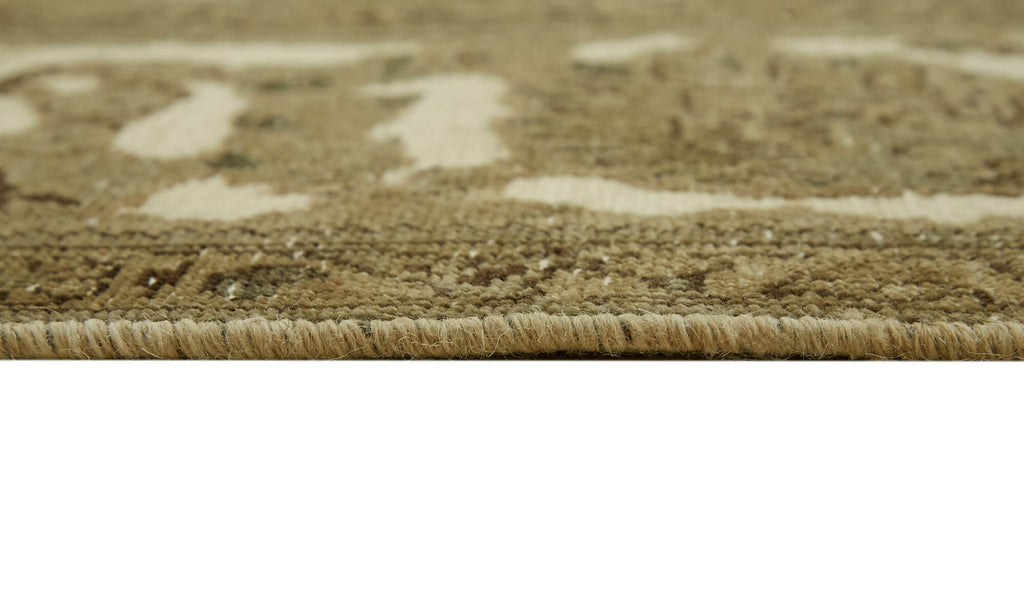 Lyric Vintage Persian Rug - 2.80 x 3.90