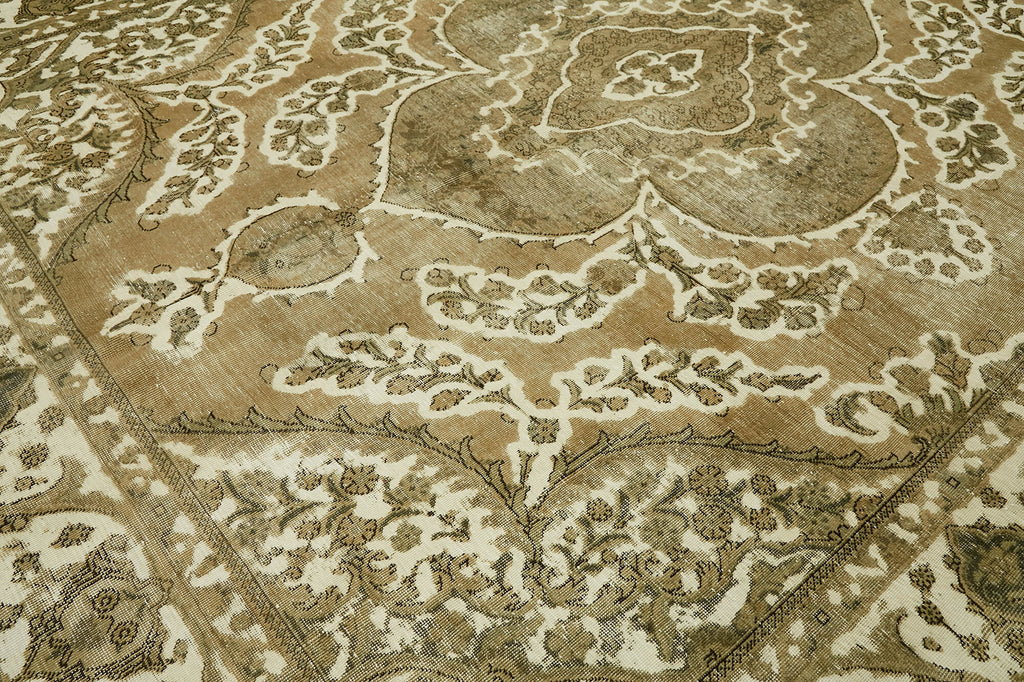 Aurora Vintage Persian Rug - 2.83 x 3.73