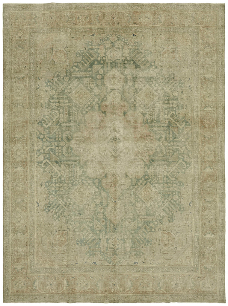 Seraphim Vintage Persian Rug - 2.92 x 3.84