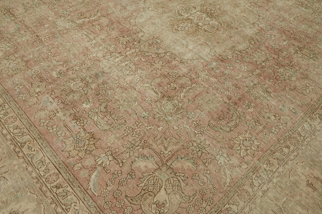 Aradil Vintage Persian Rug - 2.93 x 3.46