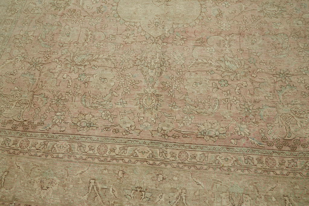 Aradil Vintage Persian Rug - 2.93 x 3.46