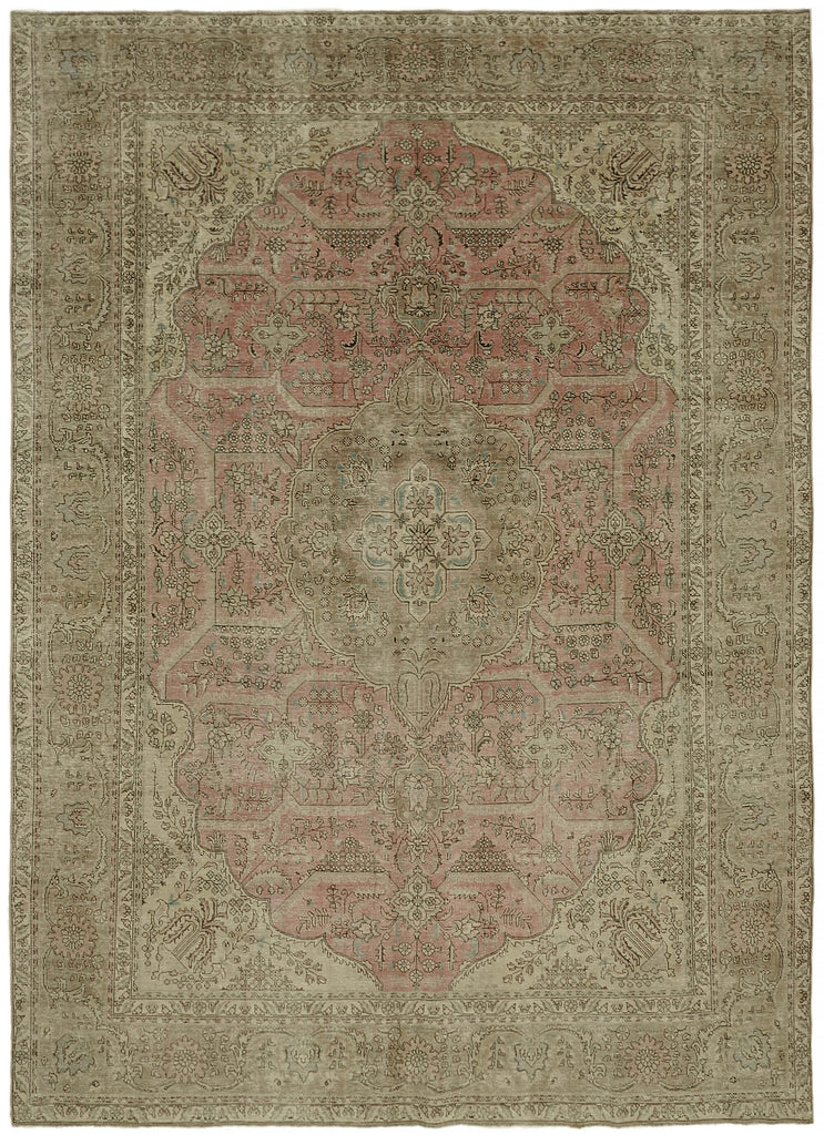 Seraphim Vintage Persian Rug - 2.92 x 3.96