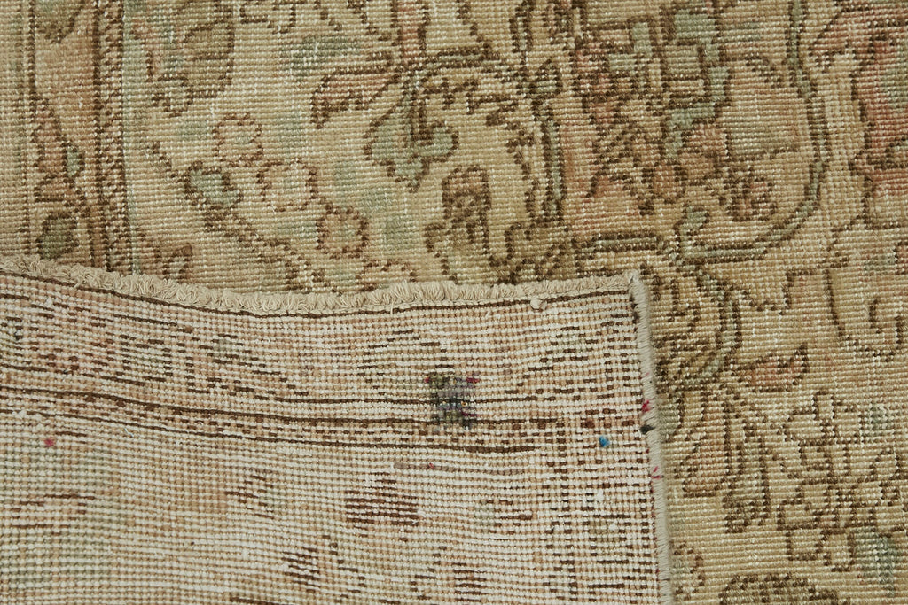 Valorian Vintage Persian Rug - 2.59 x 3.20