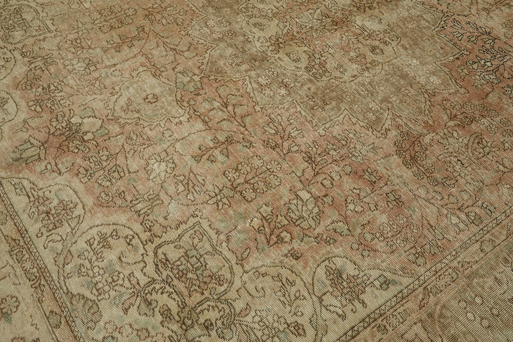 Valorian Vintage Persian Rug - 2.59 x 3.20