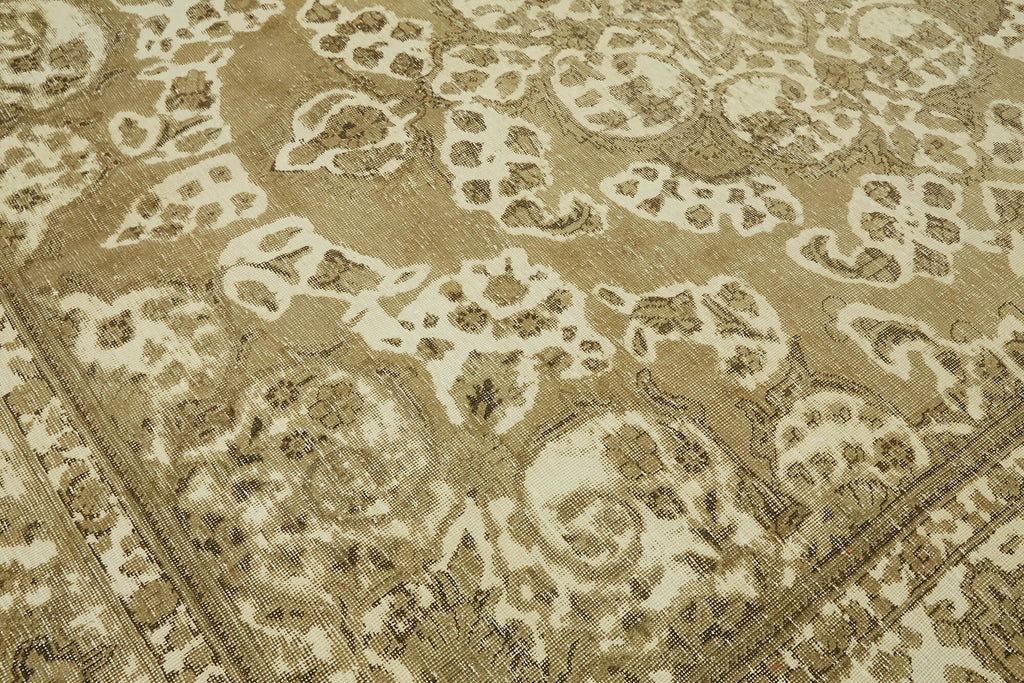 Valorian Vintage Persian Rug - 2.86 x 3.74
