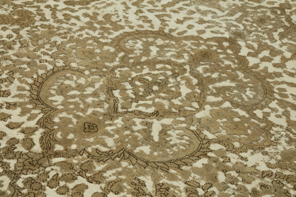 Aegis Vintage Persian Rug - 2.92 x 3.80