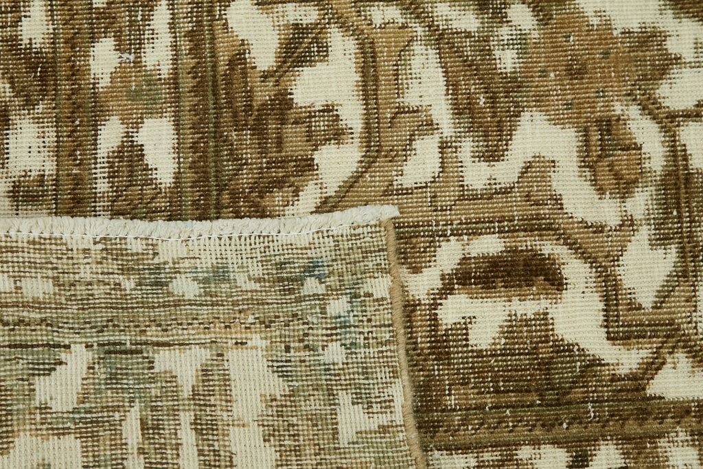 Elysian Vintage Persian Rug - 2.50 x 3.30
