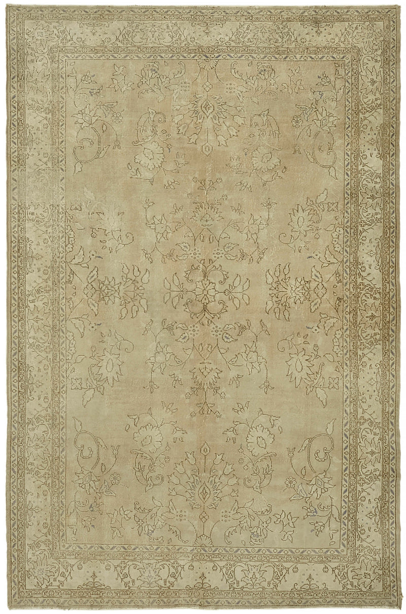Lyrical Vintage Persian Rug - 2.50 x 3.76