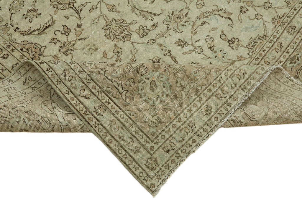 Lyric Vintage Persian Rug - 2.47 x 3.52 - SamaRugs