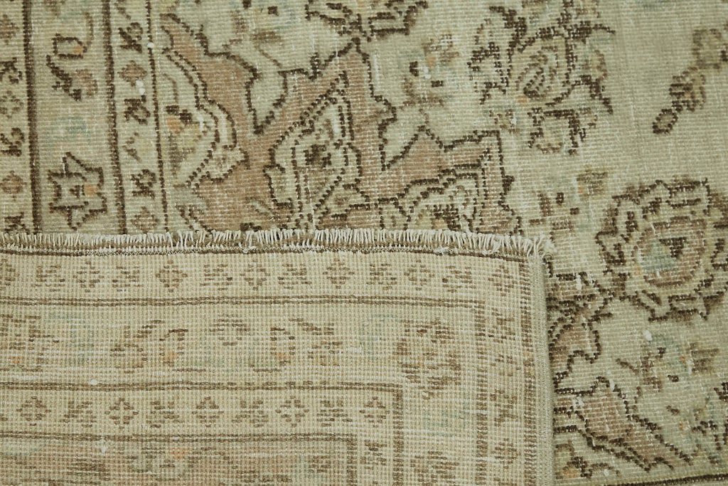 Lyric Vintage Persian Rug - 2.47 x 3.52 - SamaRugs