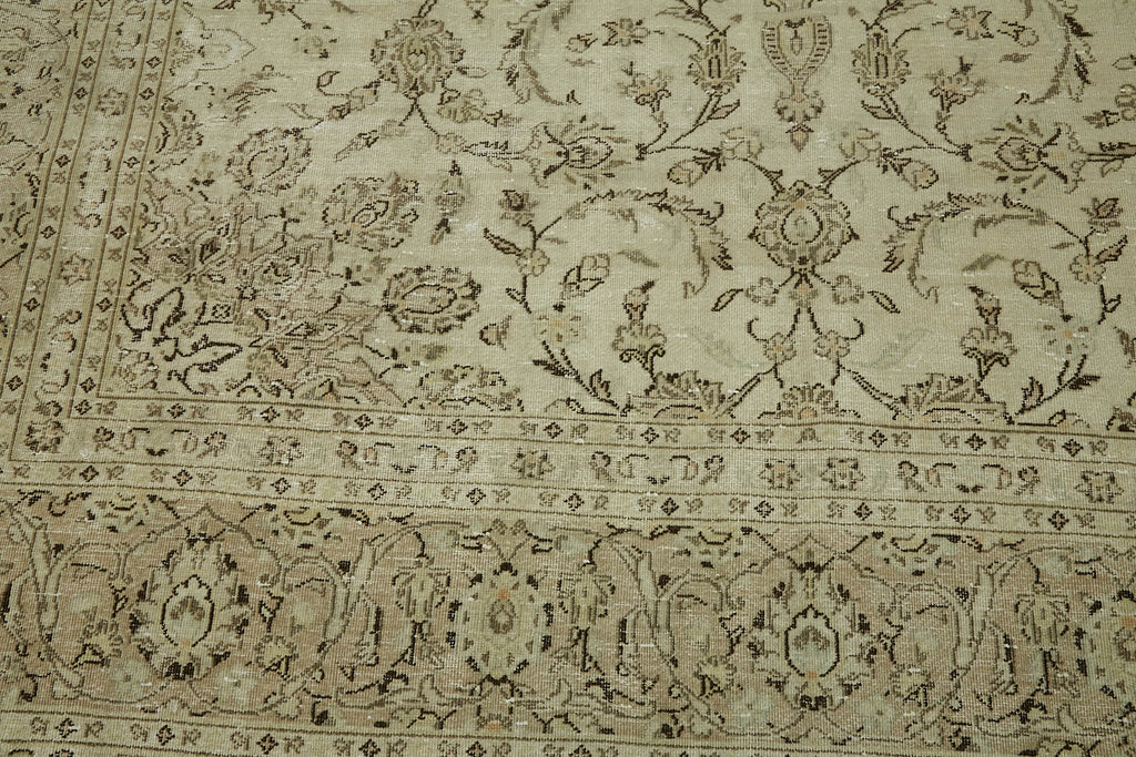 Lyric Vintage Persian Rug - 2.47 x 3.52 - SamaRugs