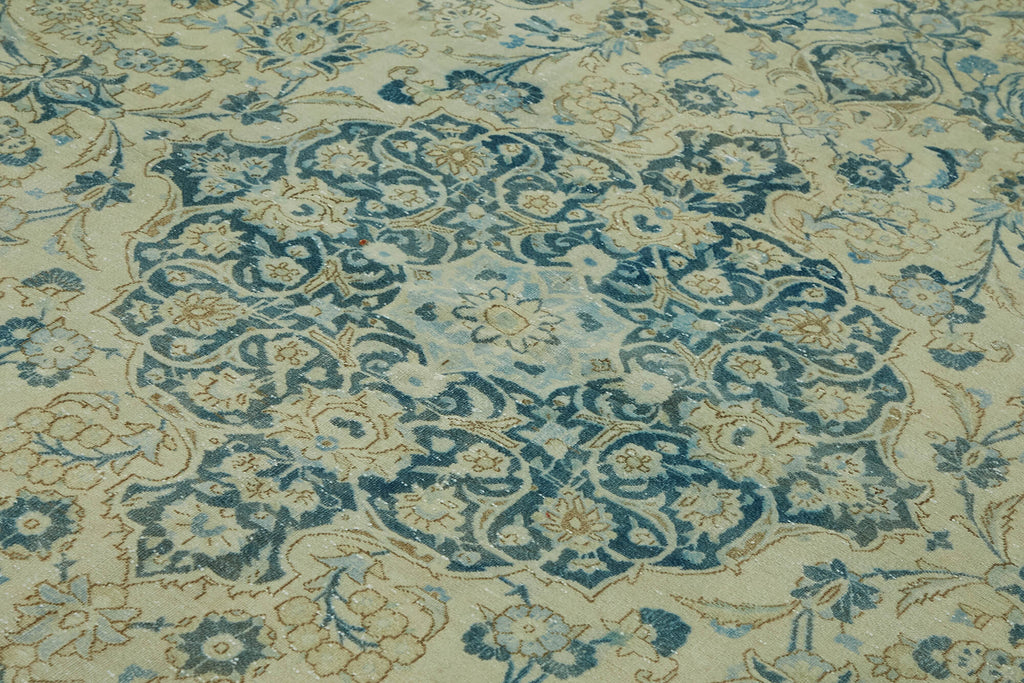 Ethereal Vintage Persian Rug - 2.70 x 3.66 - SamaRugs