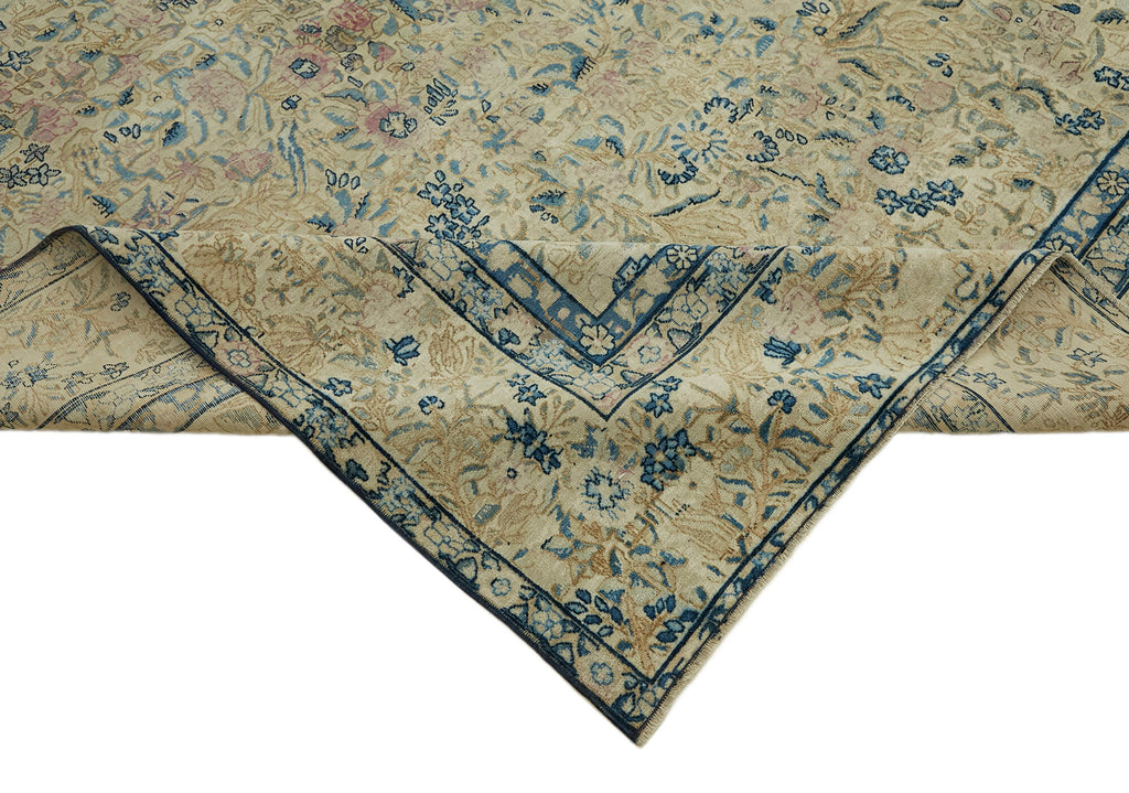 Solara Vintage Persian Rug - 3.00 x 3.86