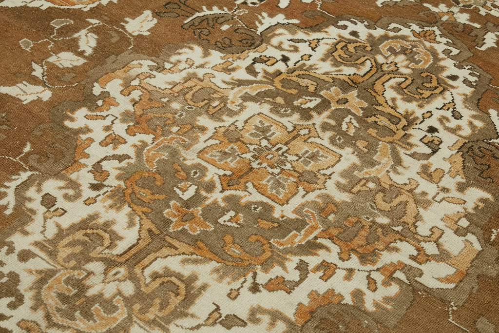 Astraea Vintage Persian Rug - 2.40 x 2.97 - SamaRugs