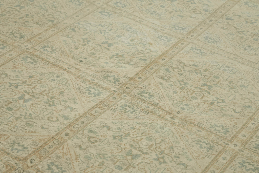 Eldoria Vintage Persian Rug - 2.64 x 3.90 - SamaRugs
