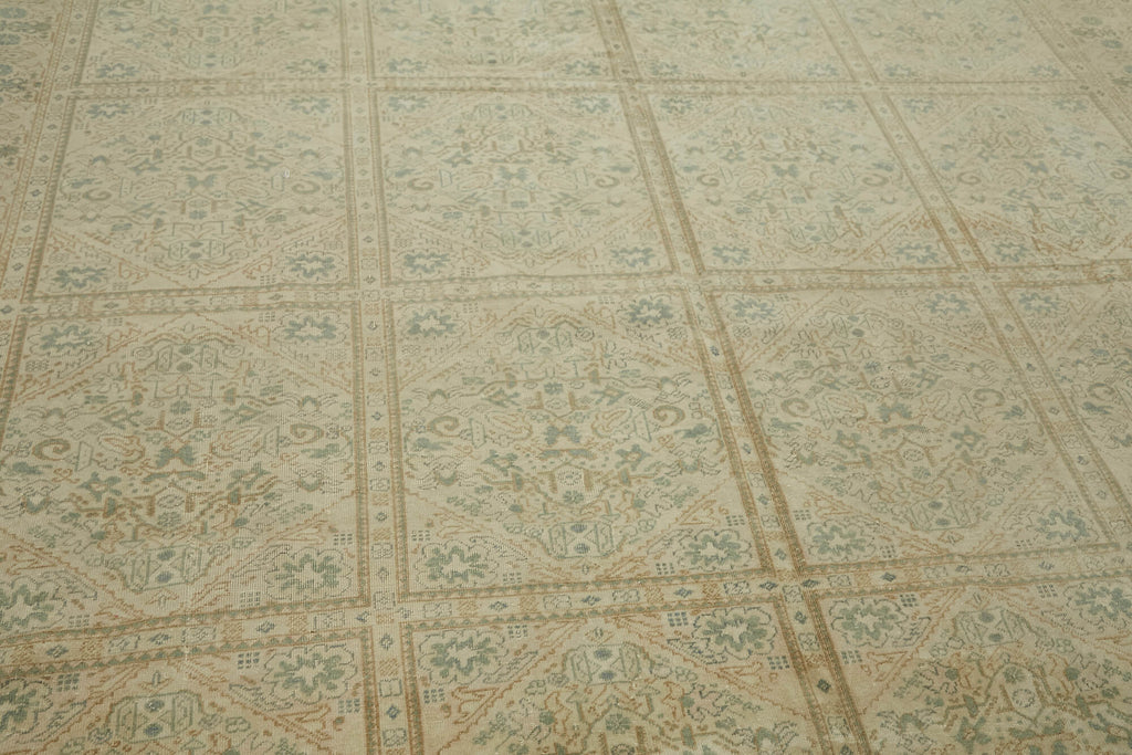 Eldoria Vintage Persian Rug - 2.64 x 3.90 - SamaRugs