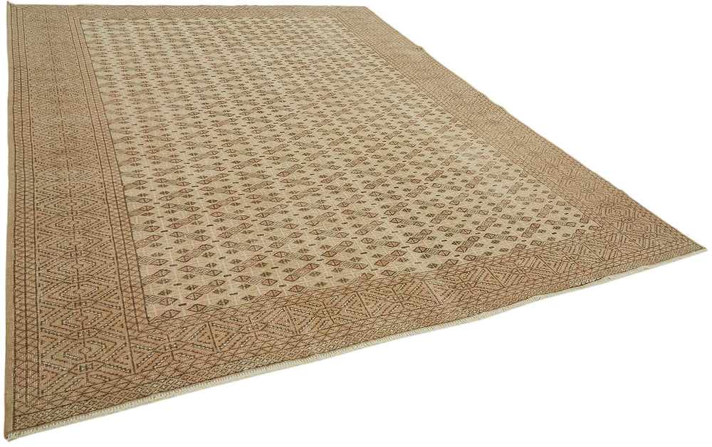 Lunaria Vintage Persian Rug - 2.72 x 3.40