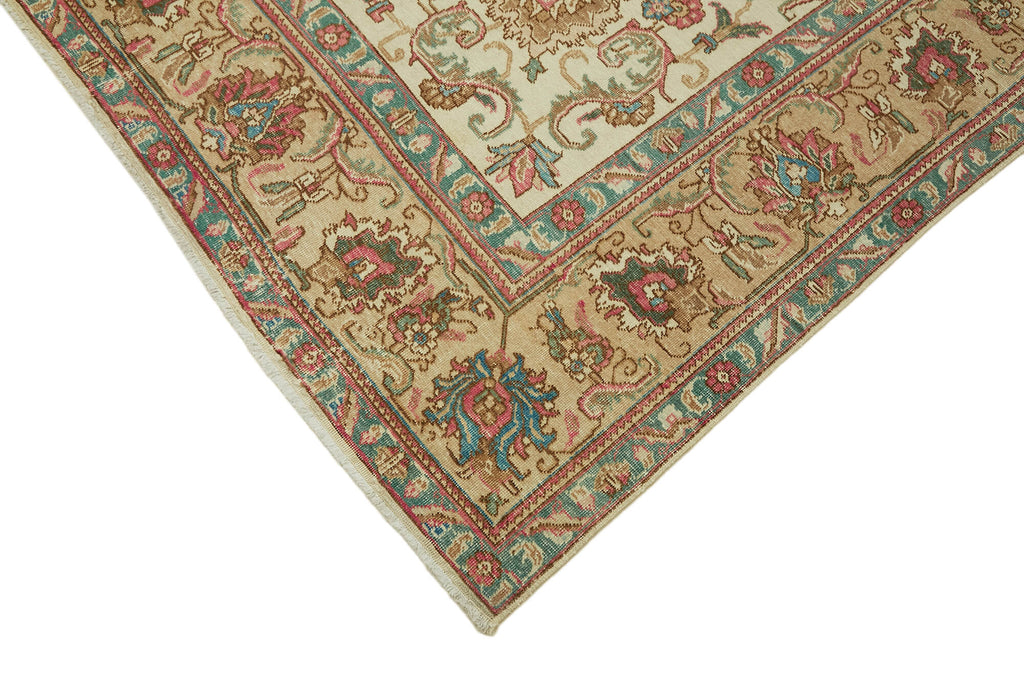 Elysian Vintage Persian Rug - 2.72 x 3.82 - SamaRugs