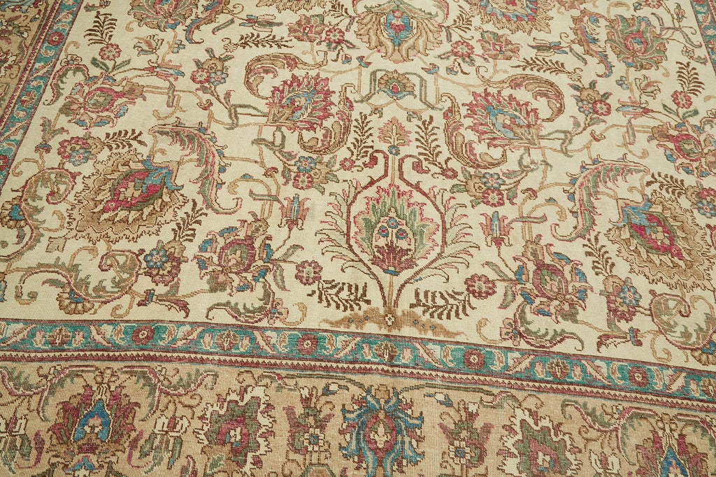 Elysian Vintage Persian Rug - 2.72 x 3.82 - SamaRugs