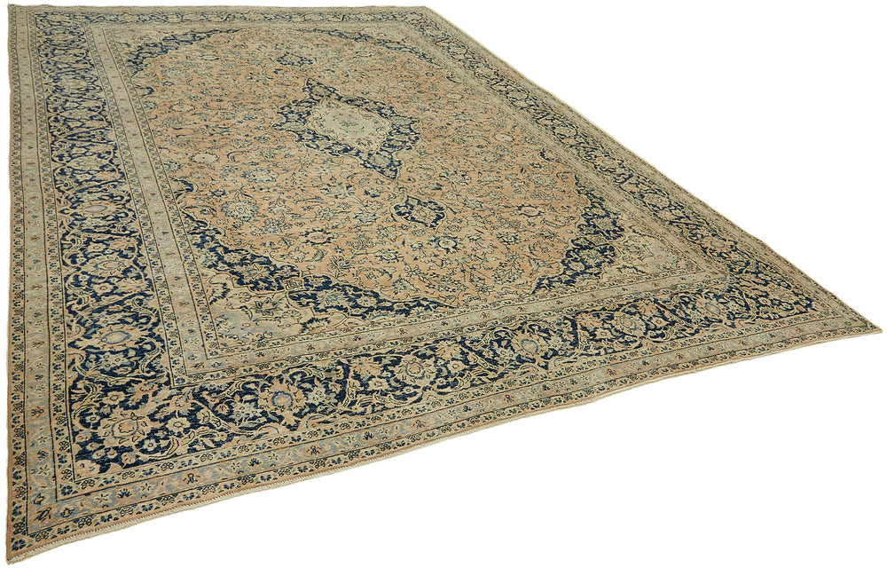 Solstice Vintage Persian Rug - 2.90 x 4.03
